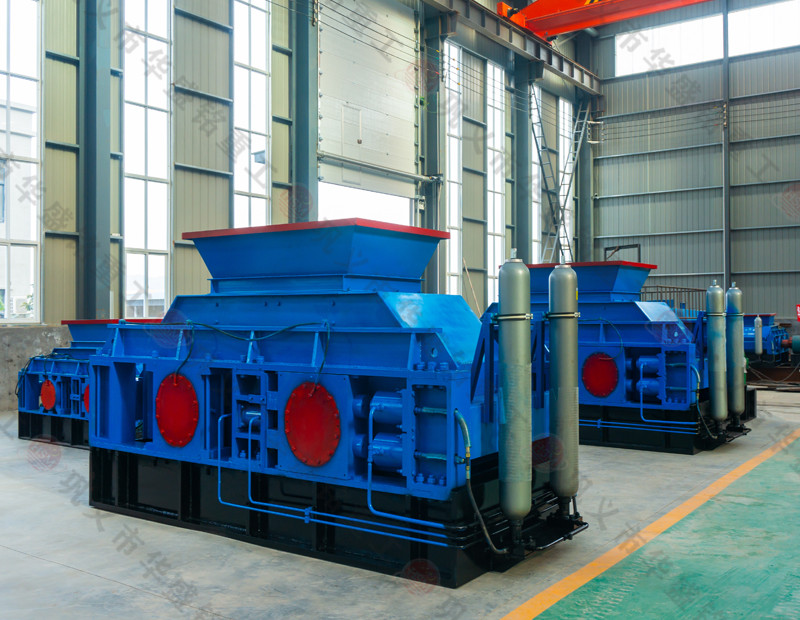 河卵石、風(fēng)化砂對輥制沙機(jī),河卵石、風(fēng)化砂對輥制沙機(jī)價格